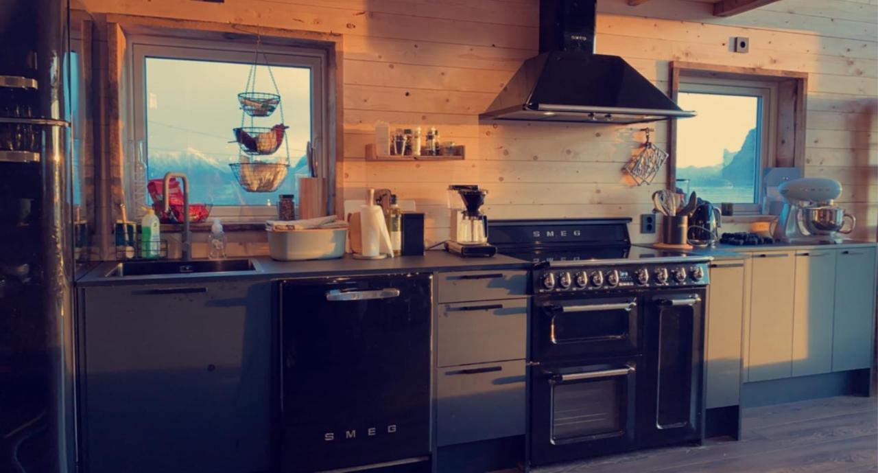 Unique Barnhouse In Amazing Gimsoy In Lofoten Saupstad  외부 사진